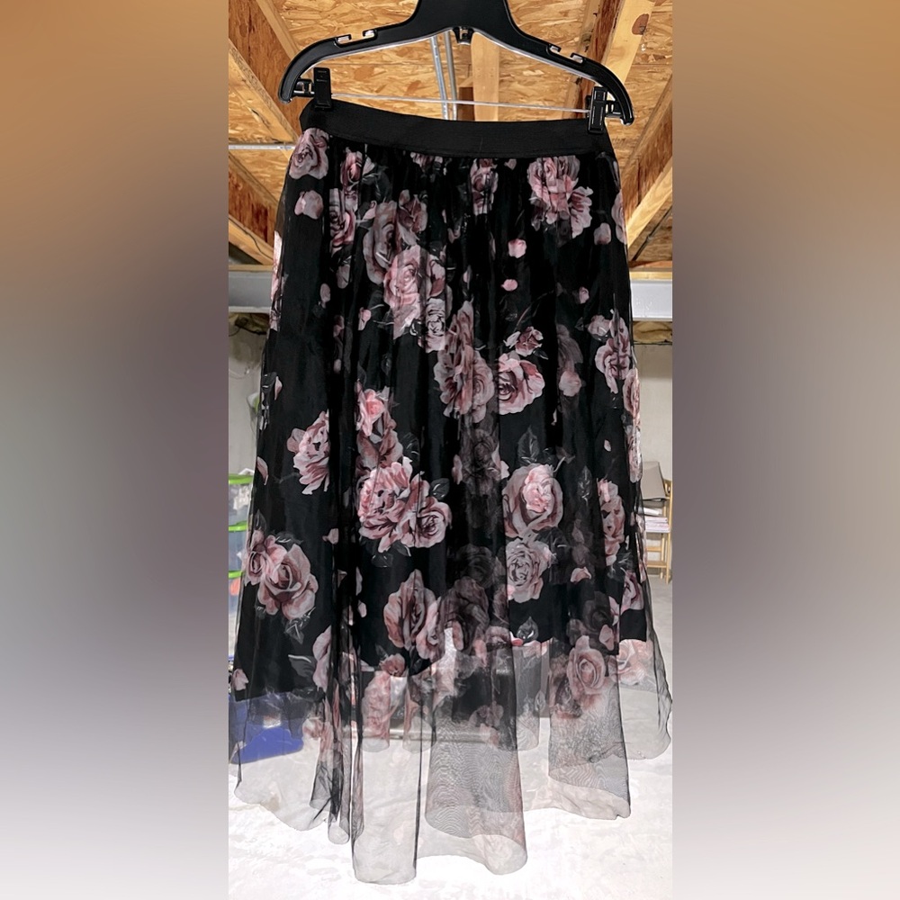 Tulle rose SIZE 1 skirt. TORRID
